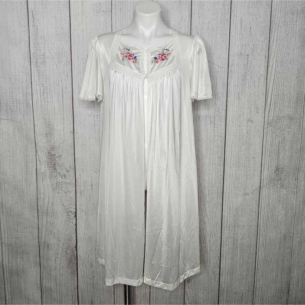 Vintage 70s Sears White Nylon Nightgown with Floral Embroidery, size Medium